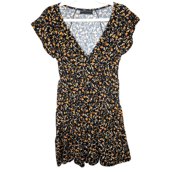 Urban Outfitters Julia Tiered Ruffle Cottagecore Ditsy Floral Prairie Mini Dress - Picture 4 of 12